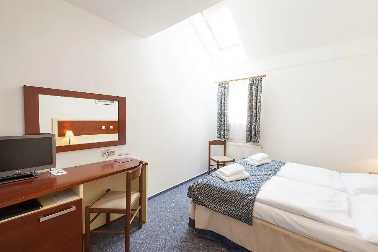 Hotel Atos Prague